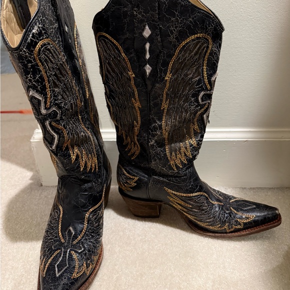 Corral Boots Shoes - Corral Black Western Cowboy Boots with Gold Embroidery size 8 veuc